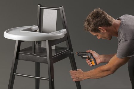 Отвертка WORX WX254.4 4V SD Slide Driver аккумуляторная с ЗУ и набором бит (6шт)