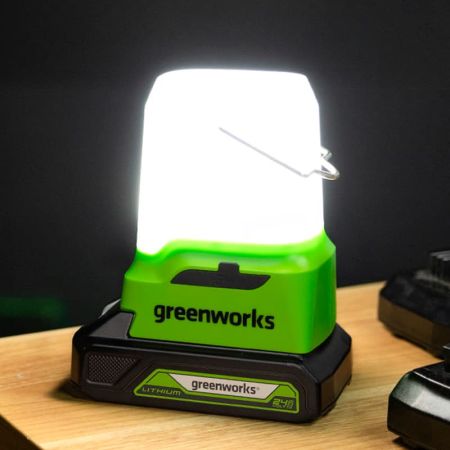 Аккумуляторный светодиодный фонарь GREENWORKS G24LA500 24V Аккумуляторный светодиодный фонарь GREENWORKS G24LA500 24V
