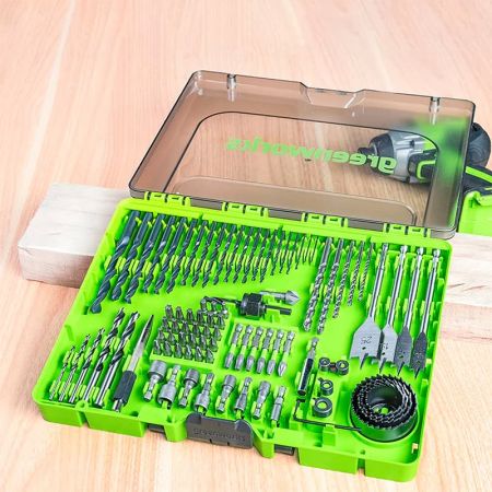 Набор сверл, бит и коронок в кейсе Greenworks Арт. 2944607, 90 предметов Набор сверл, бит и коронок в кейсе Greenworks Арт. 2944607, 90 предметов