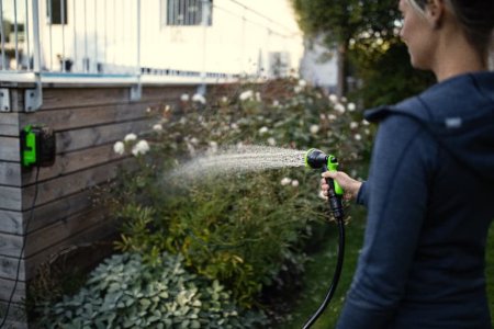 Насос аккумуляторный для полива из бочки GREENWORKS, 24V, без АКБ и ЗУ