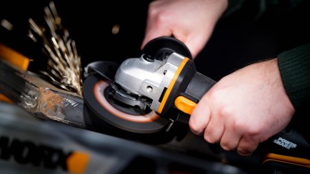 Угловая шлифмашина WORX WX803.9 аккумуляторная 20V, 125мм, Без аккумулятора и зарядного устройства