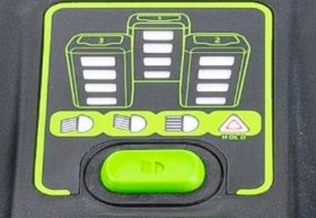 Снегоуборщик аккумуляторный самоходный Greenworks GD82ST56