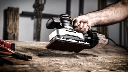 Виброшлифмашина WORX WX642.1 электрическая 220V 270Вт, в кейсе