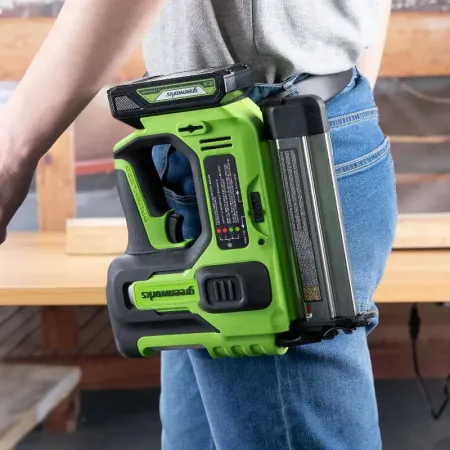 Гвоздезабивной пистолет аккумуляторный GREENWORKS, 24V, без АКБ и ЗУ