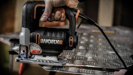 Лобзик WORX WX479 электрический 220V, 750Вт, в кейсе