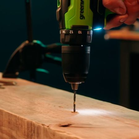 Набор сверл, бит и коронок в кейсе Greenworks Арт. 2944607, 90 предметов Набор сверл, бит и коронок в кейсе Greenworks Арт. 2944607, 90 предметов